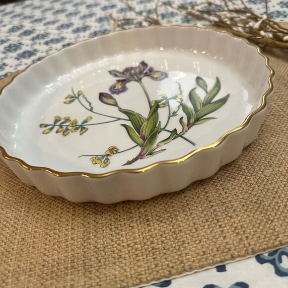 SPODE Stafford Flowers Iris & Sphaerolobium 9” Quiche Bake‎ / Serving Dish New - Picture 4 of 8